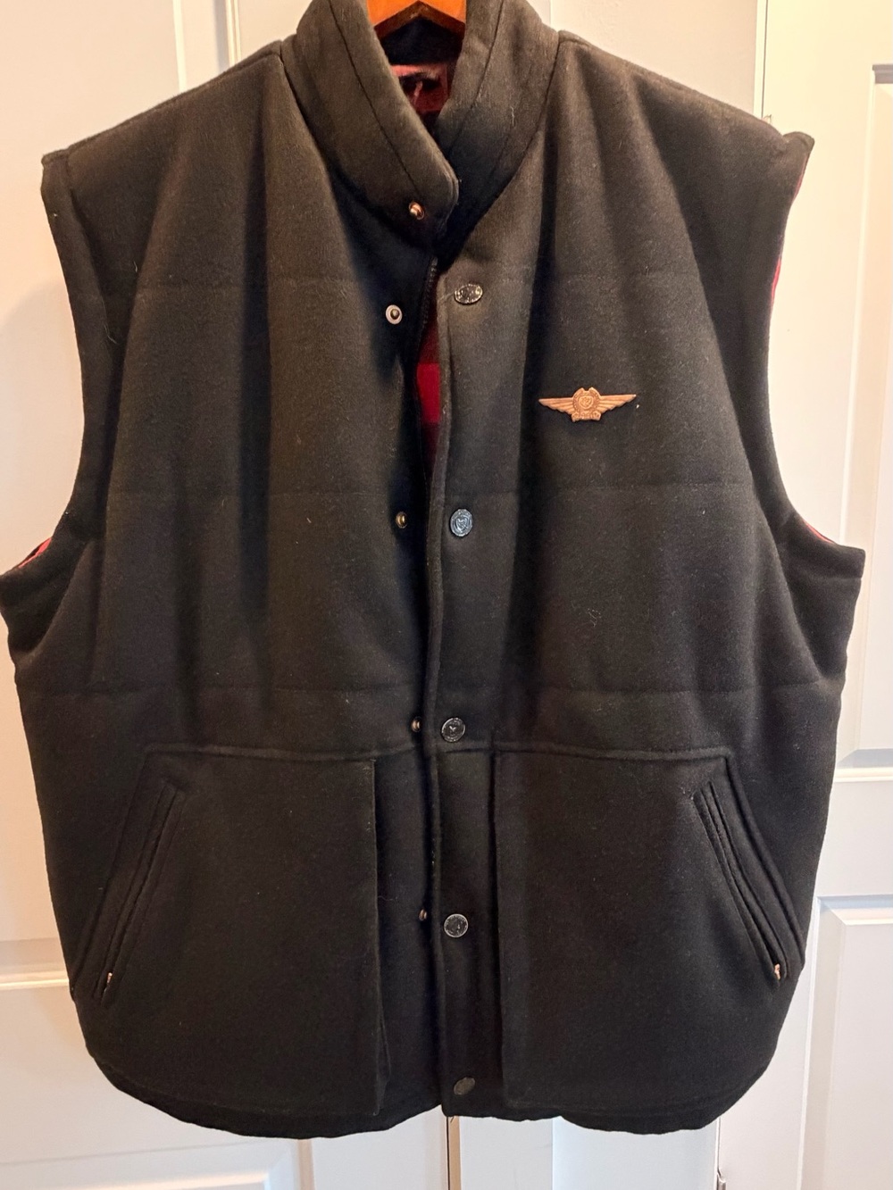 Rocawear Black Quilted Snap-Front Vest with Wing Badge
